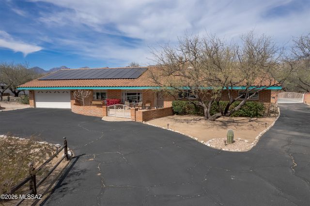 11361 E Calle Vaqueros, Tucson, AZ 85749