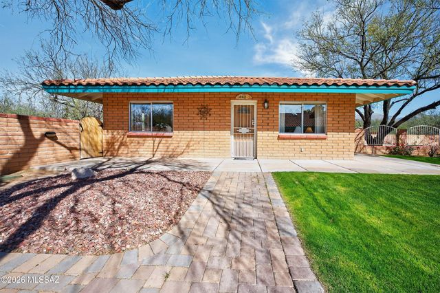 11361 E Calle Vaqueros, Tucson, AZ 85749