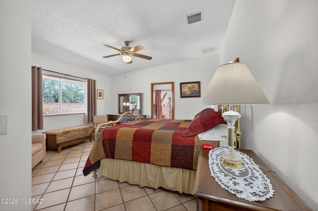 11361 E Calle Vaqueros, Tucson, AZ 85749