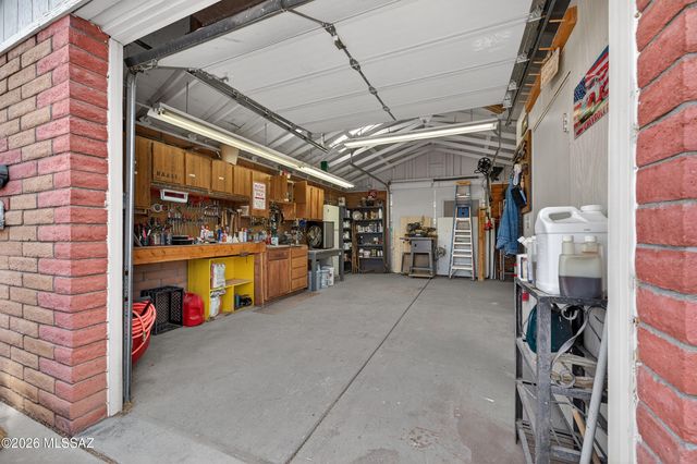 11361 E Calle Vaqueros, Tucson, AZ 85749