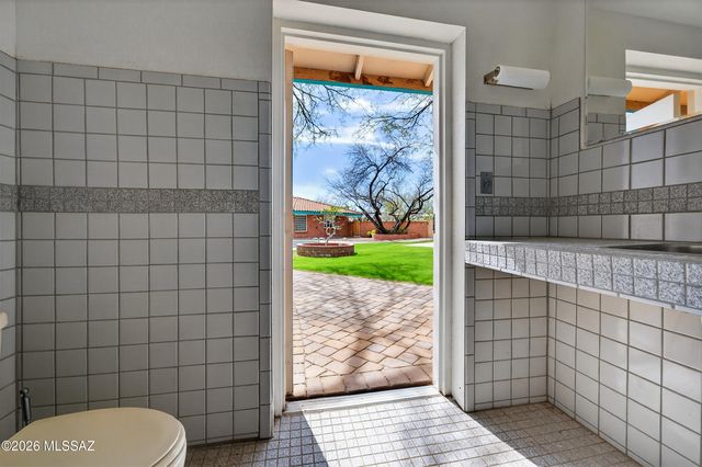 11361 E Calle Vaqueros, Tucson, AZ 85749