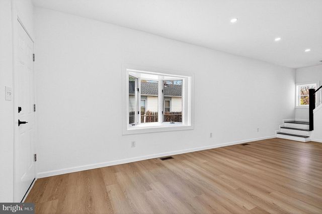 134 GRAND AVE, Hamilton, NJ 08610