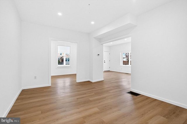 134 GRAND AVE, Hamilton, NJ 08610