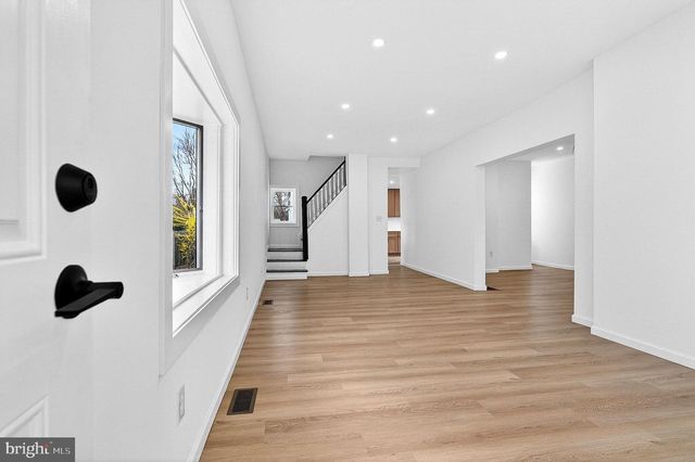 134 GRAND AVE, Hamilton, NJ 08610