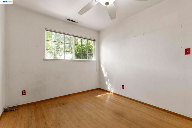 35446 Cleremont Dr, Newark, CA 94560