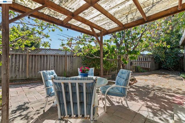 35446 Cleremont Dr, Newark, CA 94560