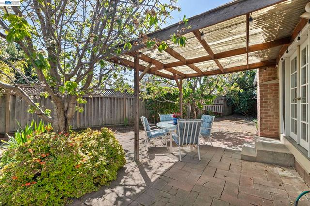 35446 Cleremont Dr, Newark, CA 94560