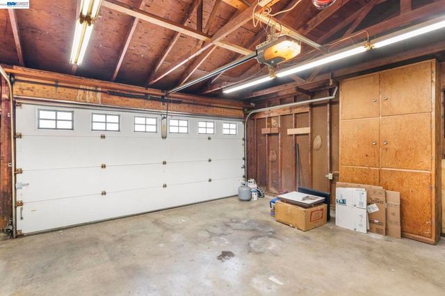 35446 Cleremont Dr, Newark, CA 94560