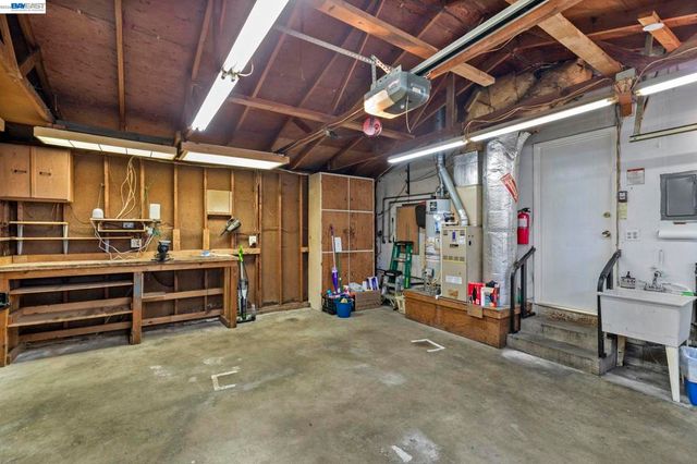 35446 Cleremont Dr, Newark, CA 94560