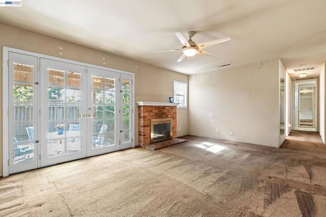 35446 Cleremont Dr, Newark, CA 94560