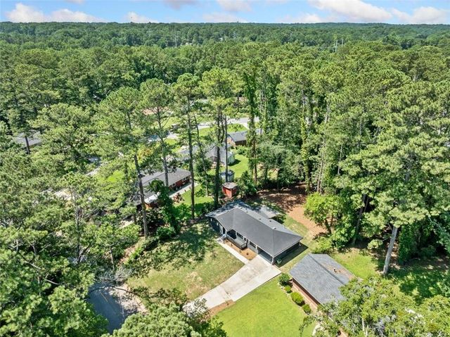 1905 Fort Valley SW Drive, Atlanta, GA 30311