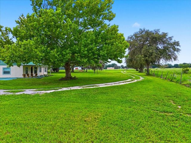 1645 HWY 630 W, Frostproof, FL 33843