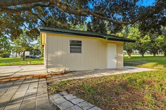 1645 HWY 630 W, Frostproof, FL 33843