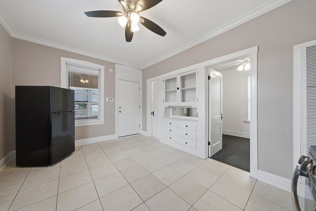 3115 W 54th Place 2, Chicago, IL 60632