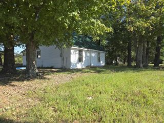 4530 Butler Rd, Hopkinsville, KY 42240