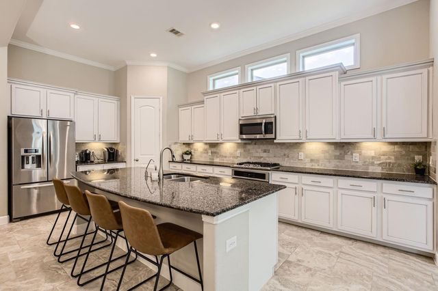 502 Pearl View Lane, Pinehurst, TX 77362