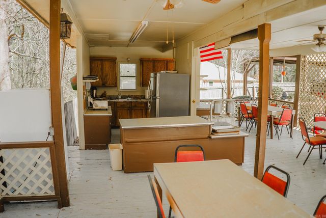 205 Baywood Lane, Monticello, AR 71655