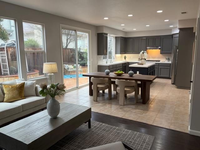 1714 Via Cortina, San Jose, CA 95120