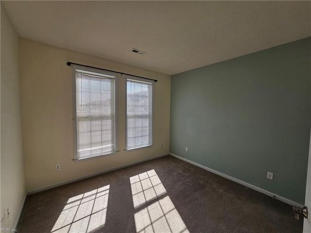 2391 River Club WAY, Hayes, VA 23072