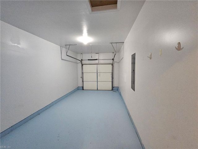 2391 River Club WAY, Hayes, VA 23072