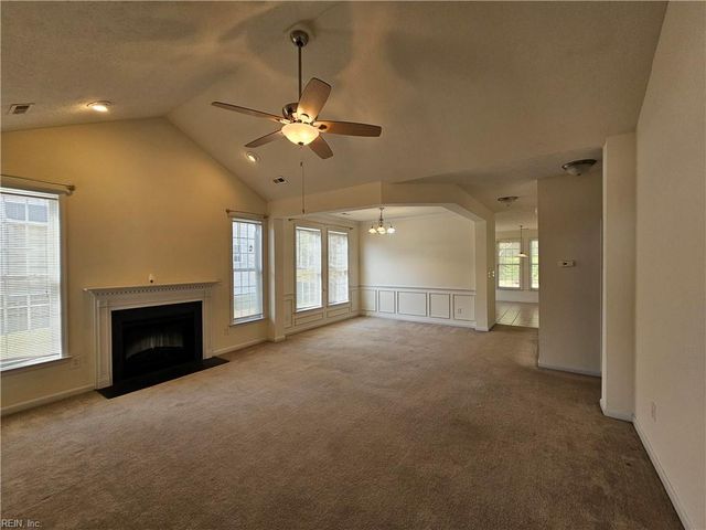 2391 River Club WAY, Hayes, VA 23072