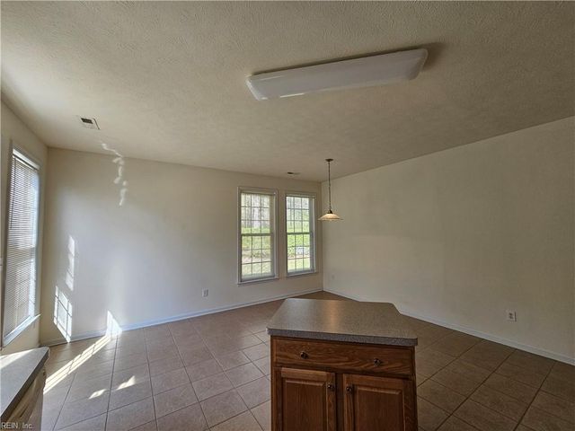 2391 River Club WAY, Hayes, VA 23072