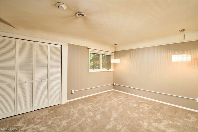 994 Worton Park Drive, Mayfield Village, OH 44143