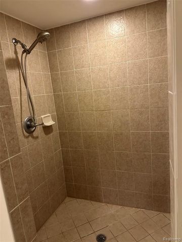 45394 Torch Lake Drive, Macomb, MI 48044