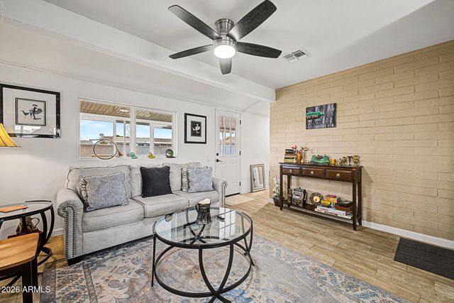 10345 W ANDOVER Avenue, Sun City, AZ 85351