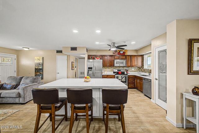 10345 W ANDOVER Avenue, Sun City, AZ 85351