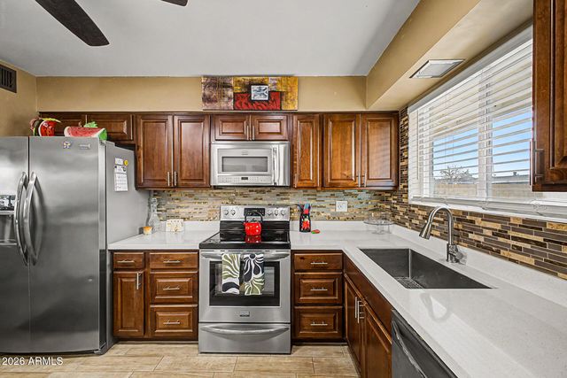 10345 W ANDOVER Avenue, Sun City, AZ 85351