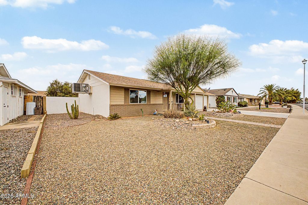 10345 W ANDOVER Avenue, Sun City, AZ 85351 — photo 3