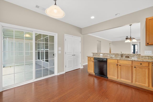 188 Old Towne Dr, Mount Juliet, TN 37122