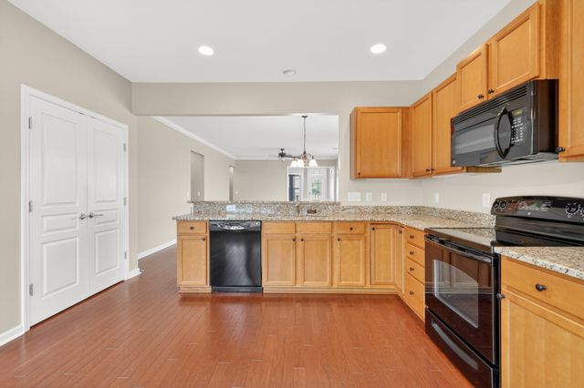 188 Old Towne Dr, Mount Juliet, TN 37122