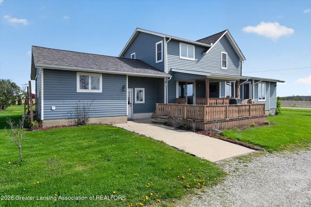 7613 Benton Road, Charlotte, MI 48813