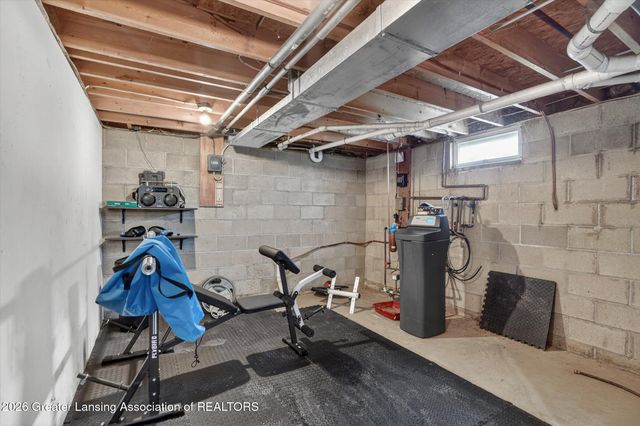 7613 Benton Road, Charlotte, MI 48813