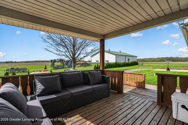7613 Benton Road, Charlotte, MI 48813