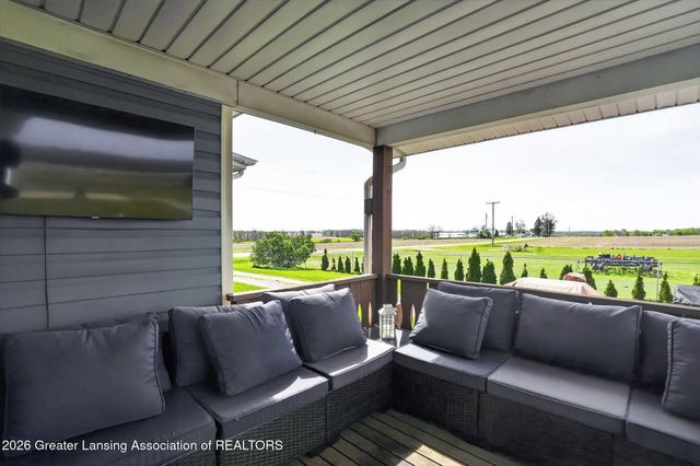 7613 Benton Road, Charlotte, MI 48813