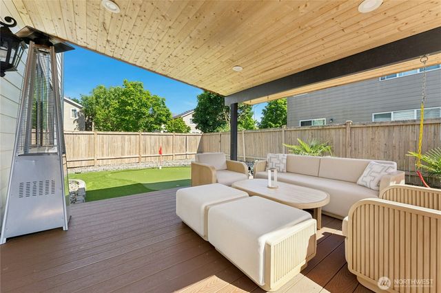 7638 13th Street SE, Lake Stevens, WA 98258