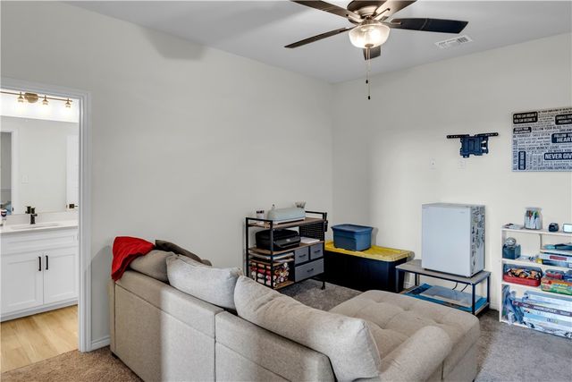 113 John Russell Dr, Portland, TX 78374