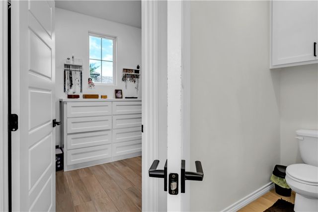 113 John Russell Dr, Portland, TX 78374