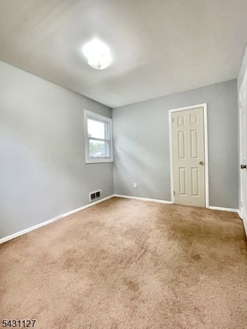 544 Mountain Ave, North Plainfield Boro, NJ 07062