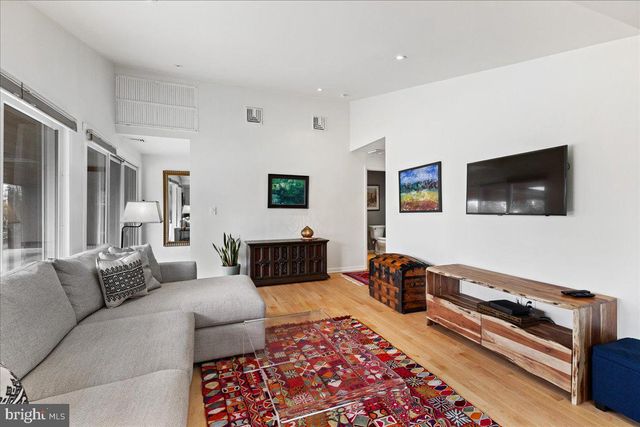 207 MANSGROVE RD, Princeton, NJ 08540