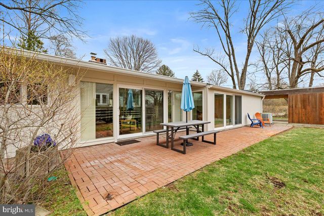 207 MANSGROVE RD, Princeton, NJ 08540