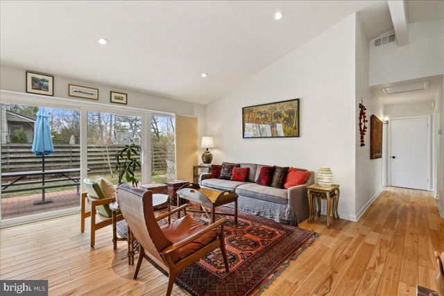 207 MANSGROVE RD, Princeton, NJ 08540