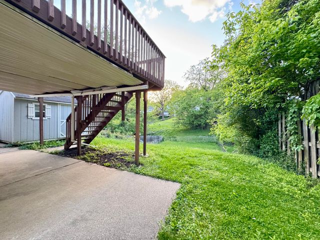 128 W Walnut Street, Southgate, KY 41071