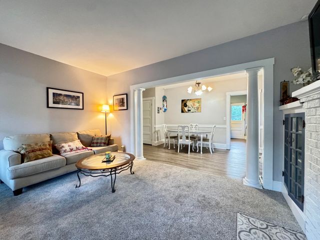 128 W Walnut Street, Southgate, KY 41071