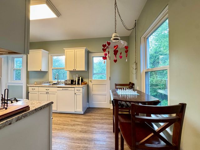 128 W Walnut Street, Southgate, KY 41071