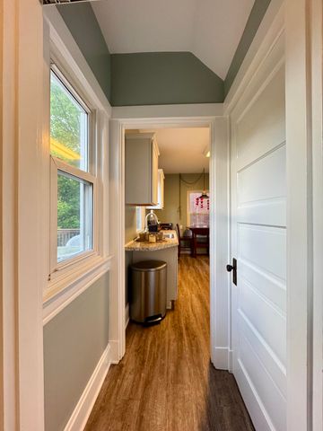 128 W Walnut Street, Southgate, KY 41071