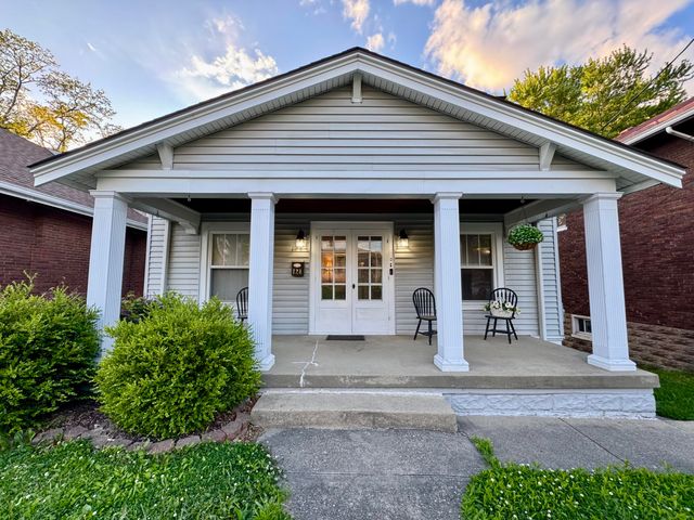 128 W Walnut Street, Southgate, KY 41071